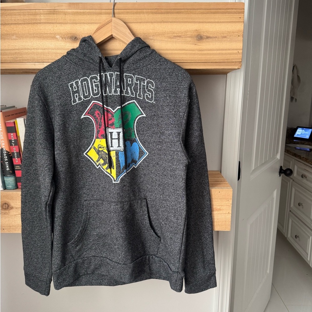 Harry Potter - HOGWARTS SWEATSHIRT ⚡️ - Picture 2 of 5